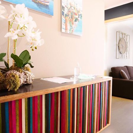 Veiga'S House Apartment Lagos Bagian luar foto