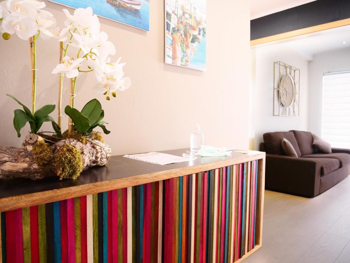 Veiga'S House Apartment Lagos Bagian luar foto